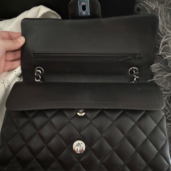 Chanel bag - Picture 2 of 6